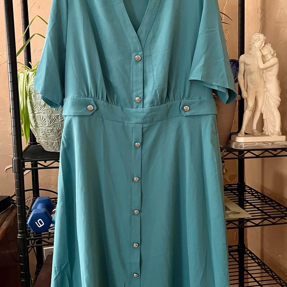 BloomChic Aqua Button-Down Midi Dress